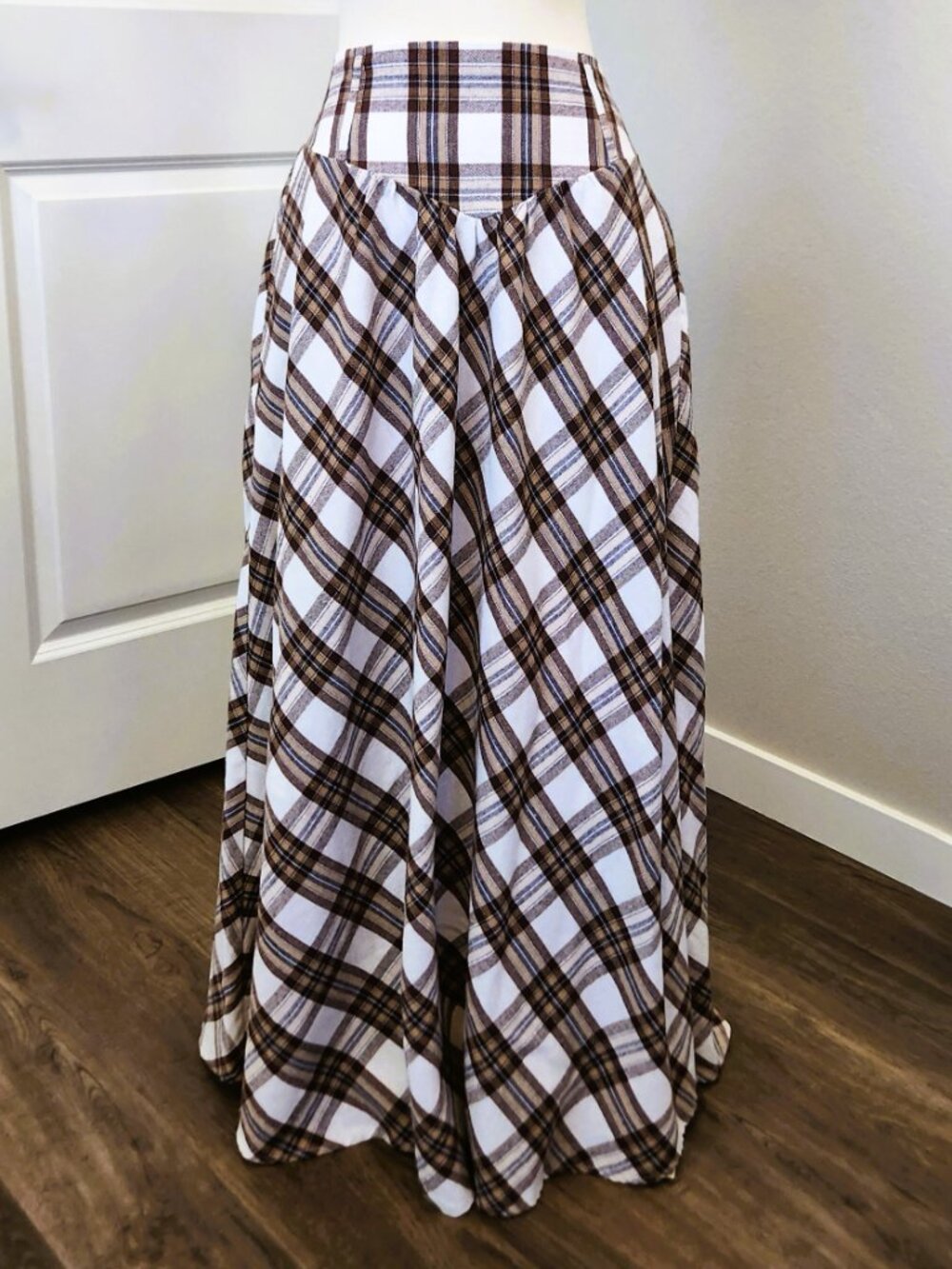 Scarlet Darkness Renaissance Maxi Skirt Elastic High Waist Swing Skirt Size Med